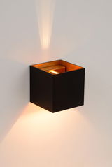 Moderne schwarze Wandleuchte IO mit indirekter Beleuchtung, seitliche Perspektive