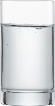 Ein transparentes, zylindrisches Trinkglas, halb gefüllt mit Wasser, aus der Frontalperspektive.