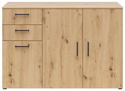 Kommode aus hellem Holz mit zwei Türen und drei Schubladen, Frontansicht