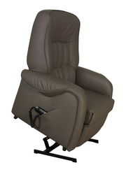 Brauner Fernsehsessel mit Hebefunktion, seitliche Perspektive