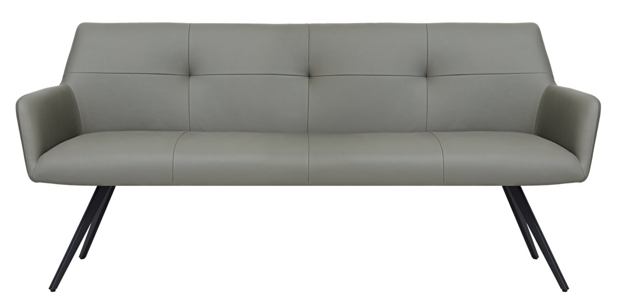 Graue moderne Bank mit schrägen schwarzen Beinen, Vorderansicht
