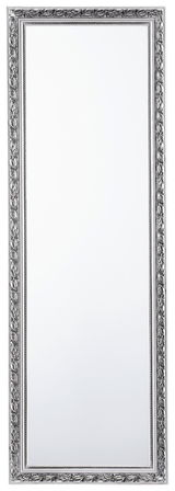 Rechteckiger Spiegel mit dekorativem Rahmen in Silberoptik, frontal abgebildet.