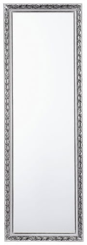 Rechteckiger Spiegel mit dekorativem Rahmen in Silberoptik, frontal abgebildet.