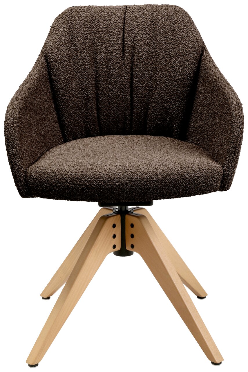 Vooraanzicht van een moderne fauteuil met bruine stoffen bekleding en lichte houten poten.