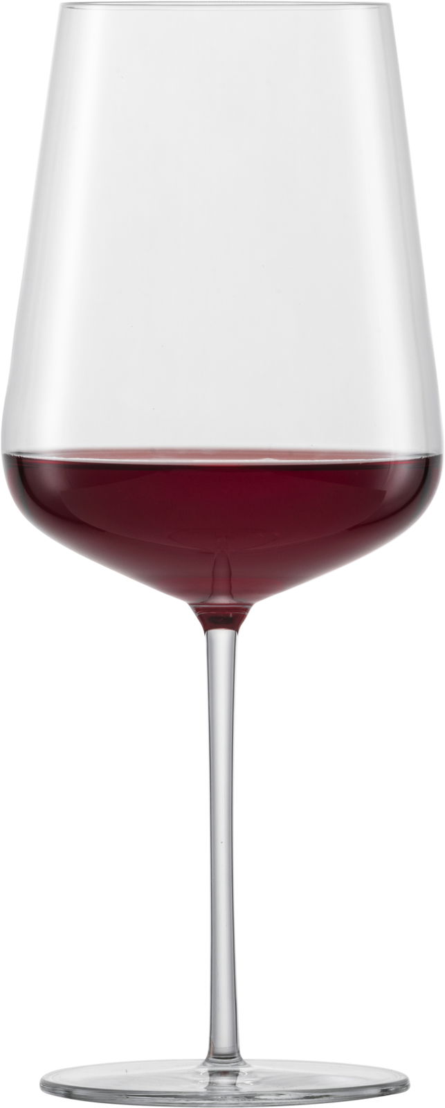 Bordeaux Rotweinglas, gefüllt mit Rotwein, in Frontalansicht