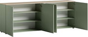 XL-Sideboard in Grün mit offenen Türen, zeigt mehrere Regalböden, Perspektive von vorne