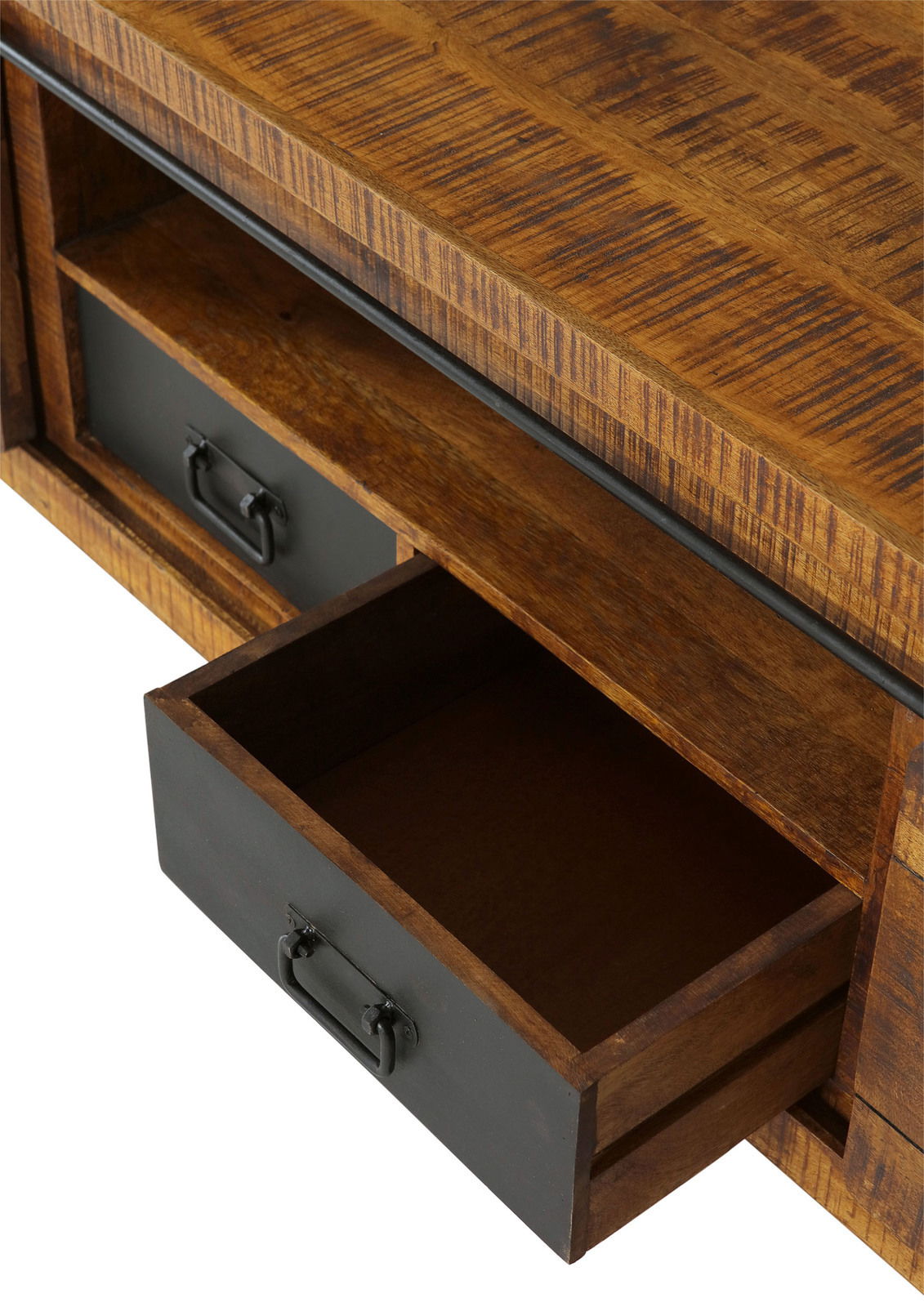 Nahaufnahme eines TV-Lowboards aus Holz mit geöffneter Schublade, seitliche Perspektive
