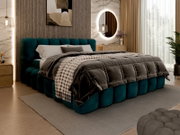 Modern gestoffeerd bedframe in een stijlvolle slaapkamer, zijaanzicht