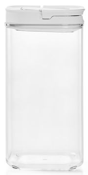 Transparente Vorratsdose mit weißem Deckel, frontal fotografiert.