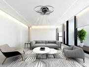 Moderner Deckenventilator in einem stilvoll eingerichteten Wohnzimmer, aus der Perspektive von unten betrachtet.