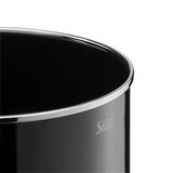 Nahaufnahme eines schwarzen Topfes aus der Elegance Line mit glänzendem Rand, seitliche Perspektive