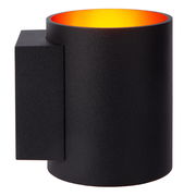 Schwarze zylindrische Wandleuchte mit orangefarbenem Innenraum, seitliche Perspektive