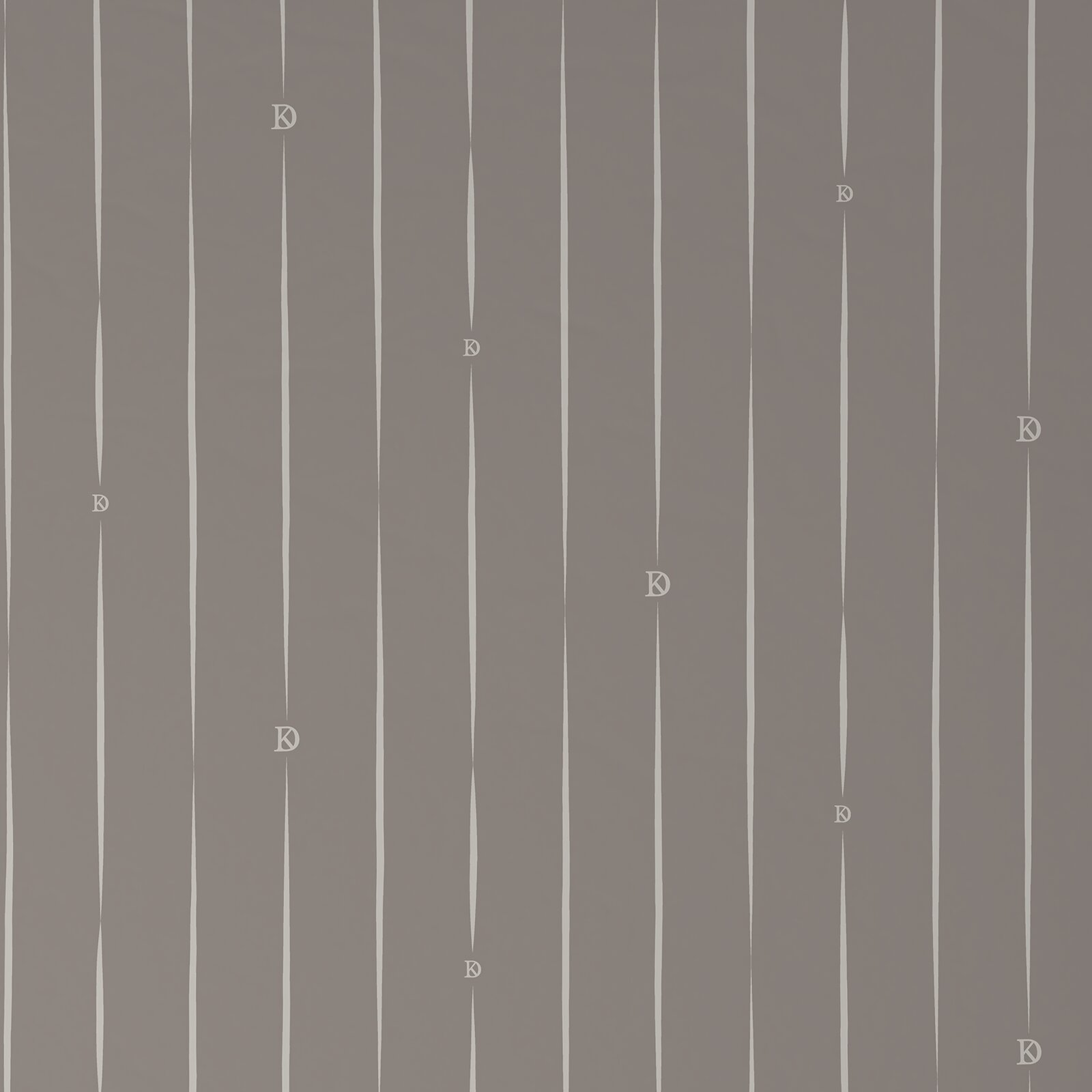 Graue Wendebettwäsche mit vertikalen weißen Streifen und kleinen Buchstabenmotiven, Draufsicht