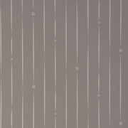 Graue Wendebettwäsche mit vertikalen weißen Streifen und kleinen Buchstabenmotiven, Draufsicht