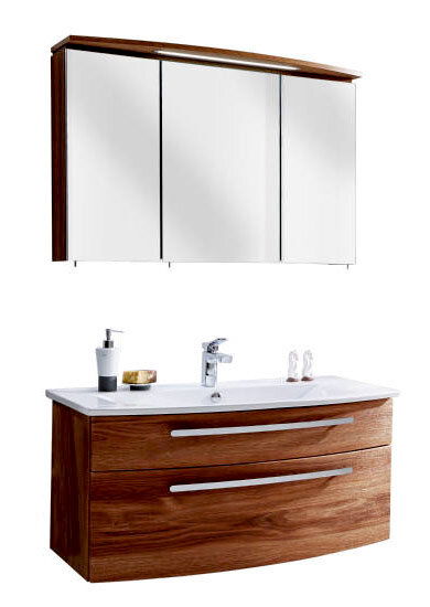 Moderner Badblock mit Holzoptik, bestehend aus einem Spiegelschrank und einem Waschbeckenunterschrank mit zwei Schubladen, frontal abgebildet.