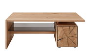 Moderner Couchtisch aus Holz mit Glasablage und einzigartigem Baumstamm-Design an der Seite, Frontalansicht.