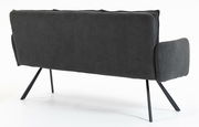 Rückansicht einer modernen, dreisitzigen Bank mit schwarzem Stoffbezug und schrägen Metallbeinen.
