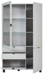 Vitrine mit geöffneten Türen und Schubladen, Frontansicht