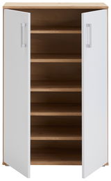 Moderner Schuhschrank mit weißen Türen und Holzregalen, frontal geöffnet