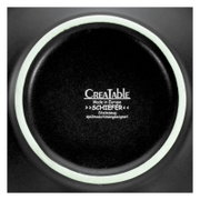 Unterseite eines runden CreaTable Steinzeug-Tellers/Schale aus der Serie „Schiefer“ in Schwarz mit Herstelleraufdruck, Draufsicht von unten (Bottom-View)