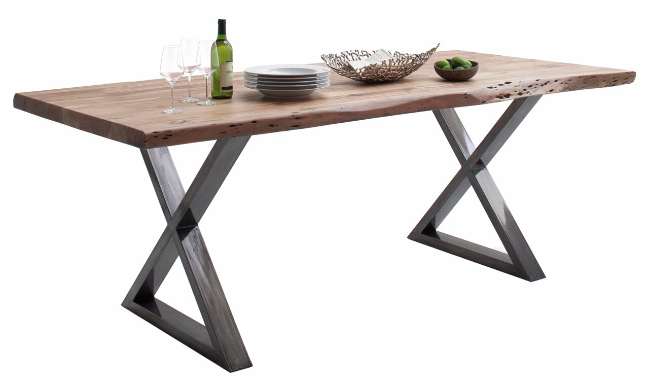 Zurbrüggen Esstisch CALABRIA Moderner Esstisch mit rustikaler Holzplatte und X-förmigen Metallbeinen, seitliche Perspektive