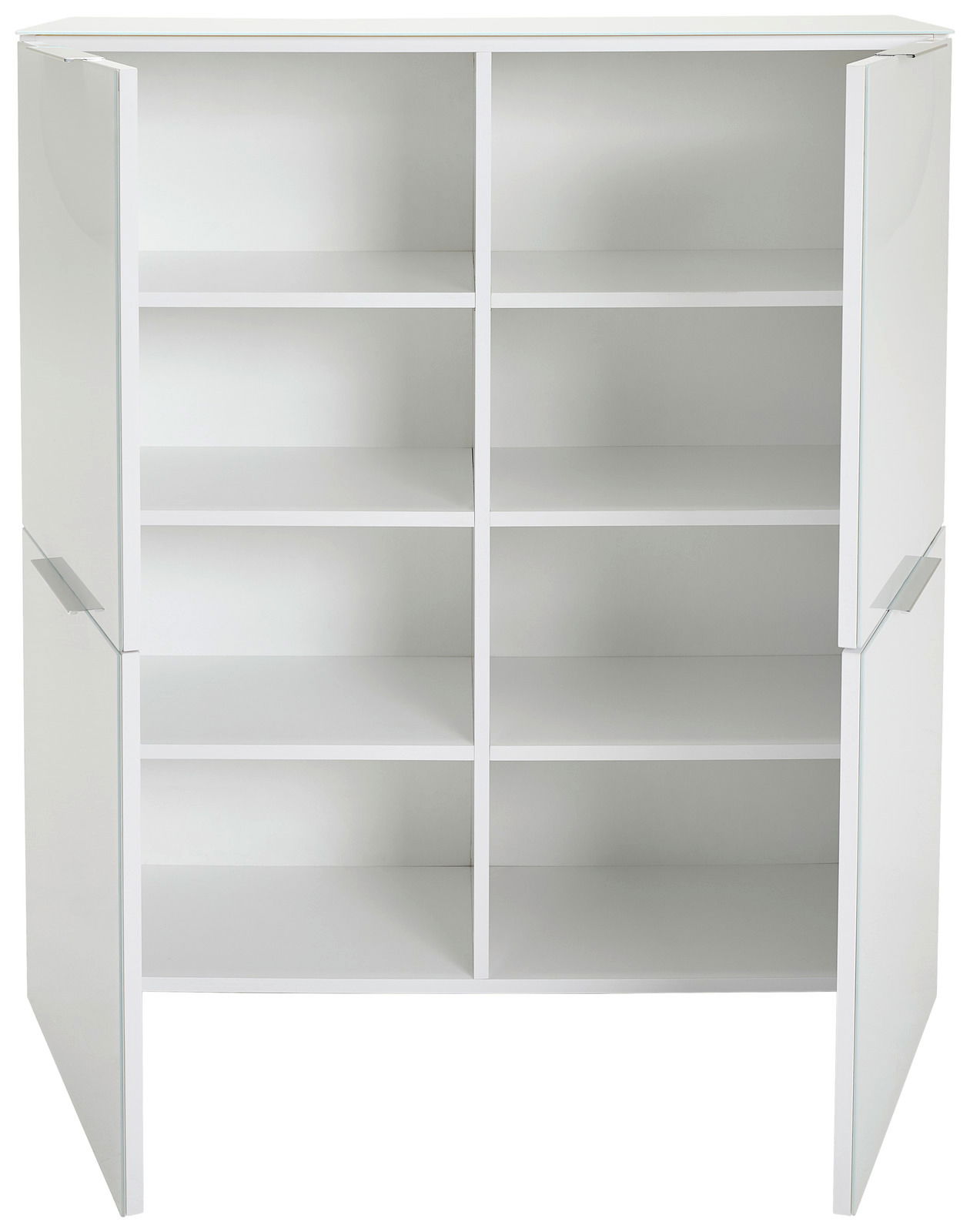 Weißes Highboard mit offenen Türen und mehreren Regalfächern, Frontalansicht