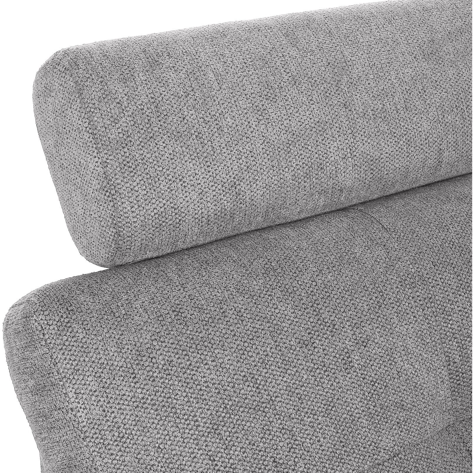 Hom´in Wohnlandschaft MAURIS Nahaufnahme einer grauen Stoffpolsterung mit strukturiertem Gewebe, perspektivisch von der Seite aufgenommen.