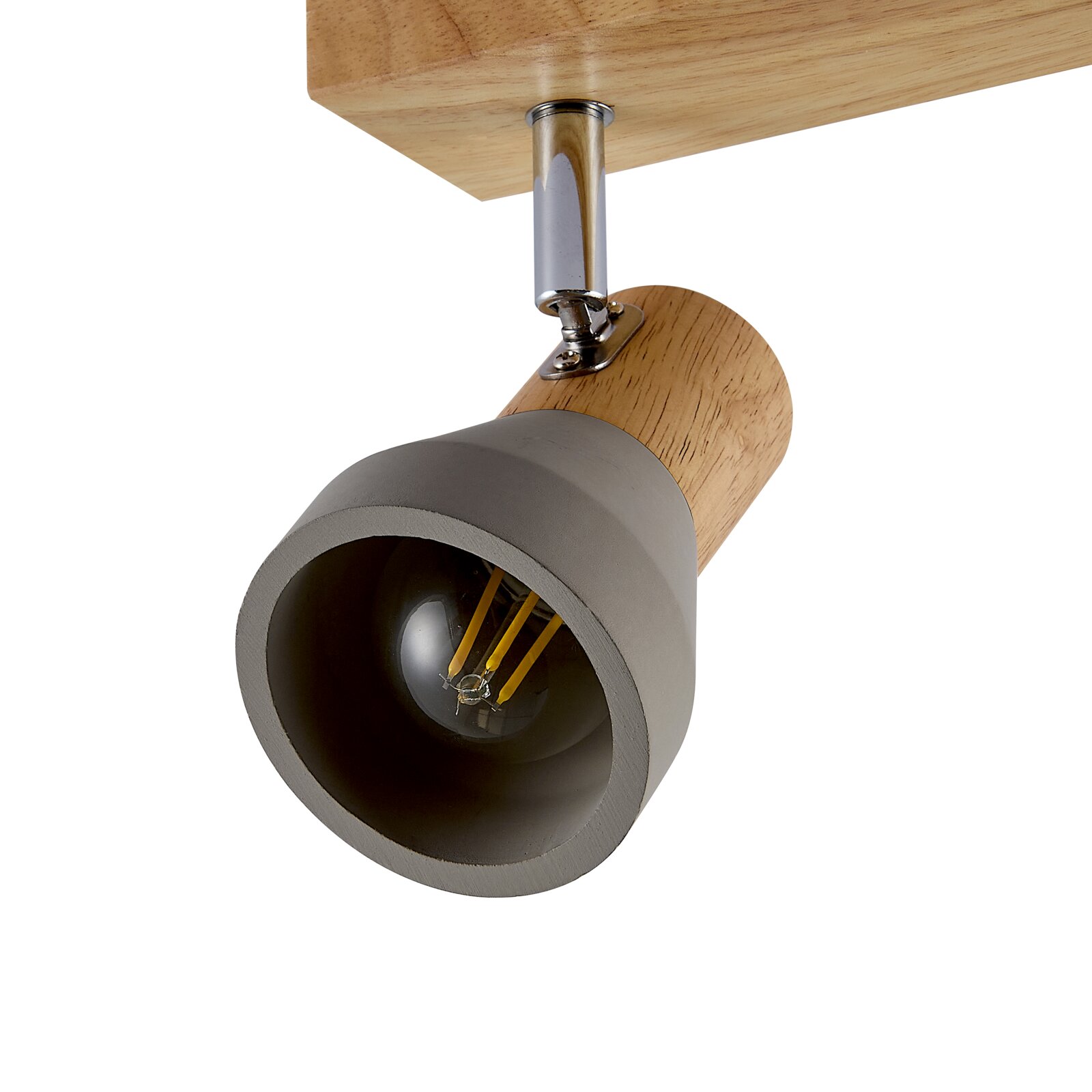 Nahaufnahme eines modernen Strahlers mit Holz- und Metallelementen, seitliche Perspektive