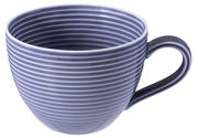 Graue, gerippte Kaffeeobertasse mit Henkel, seitliche Perspektive