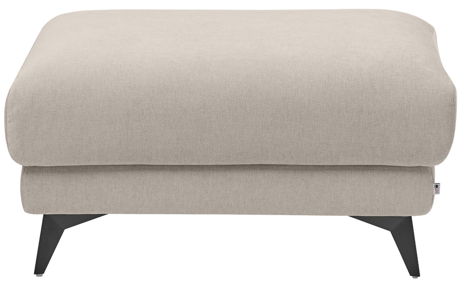 Set one by Musterring Kruk Rechteckiger Hocker in beige aus Stoff mit schwarzen Metallbeinen, Frontalansicht