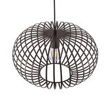 Moderne Hängeleuchte aus Metall mit offenem, kugelförmigem Design, von oben betrachtet.
