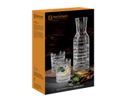 Verpackung des Nachtmann Ethno Wassersets mit einer Karaffe und zwei Gläsern, seitliche Perspektive