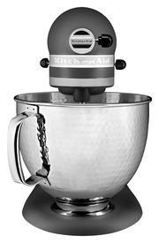 Küchenmaschine 4.8L ARTISAN in Frontalansicht mit polierter Edelstahlschüssel