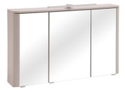 Moderner Spiegelschrank für das Badezimmer mit drei Spiegeltüren, hellem Korpus und Ablageleiste, frontal aus leicht schräger Perspektive von vorne aufgenommen