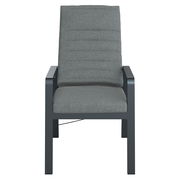 Gartenrelaxsessel in grauer Farbe, frontal betrachtet, mit gepolstertem Sitz und Rückenlehne.