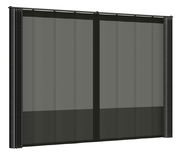 Schwarzes Vorhang Set in Frontalansicht mit transparenten Paneelen.