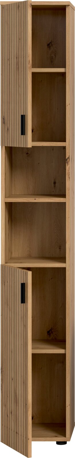 Hoher, schmaler Holz-Hochschrank in Eichenoptik mit zwei teils geöffneten, vertikal geriffelten Türen und schwarzen Griffen, innen mehrere Regalböden; Frontansicht