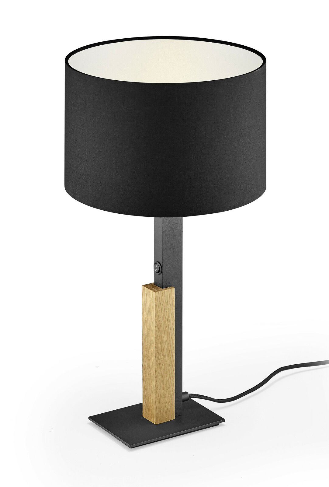 Moderne Tischleuchte mit schwarzem Lampenschirm und Holzdetails, seitliche Perspektive