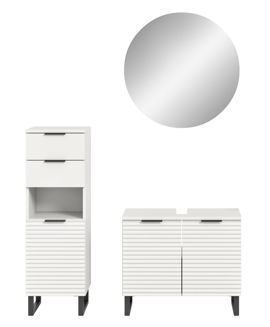 Moderne Badkombination bestehend aus einem hohen Schrank mit Schubladen und einem Waschbeckenunterschrank, beide in Weiß mit geriffelter Front, sowie einem runden Spiegel. Frontalansicht.