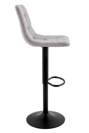 Seitenansicht eines modernen Barhockers mit grauem, gepolstertem Sitz und schwarzem Metallgestell.