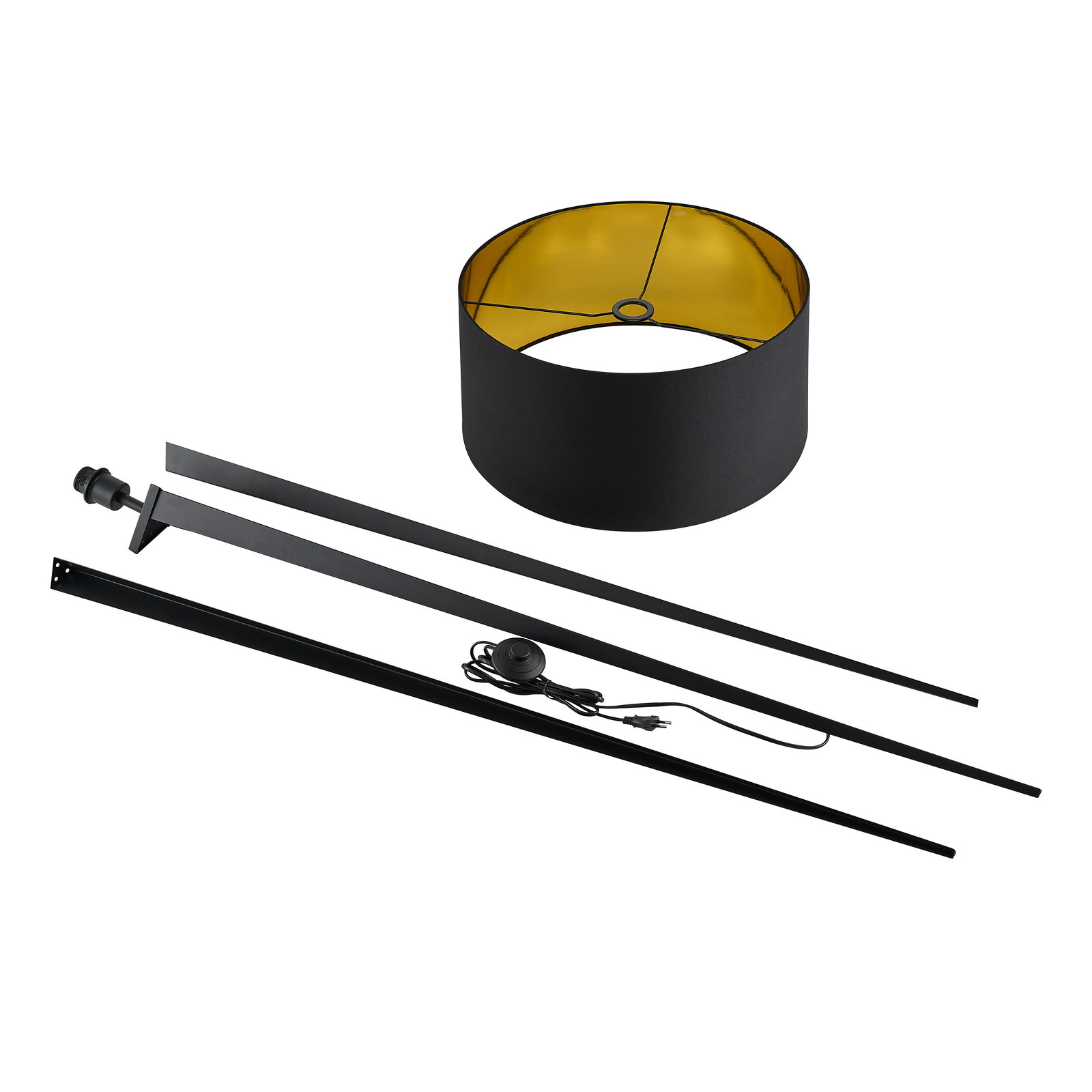 Einzelteile einer Stehleuchte, darunter ein schwarzer Lampenschirm mit goldener Innenseite, Stangen und ein Kabel mit Schalter, aus der Vogelperspektive.