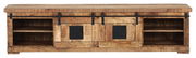 Frontale Ansicht eines rustikalen Lowboards aus Holz mit Schiebetüren und offenen Fächern.