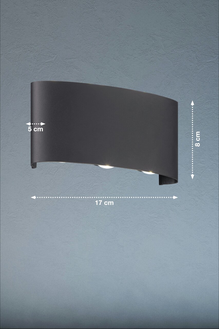 Moderne schwarze Wandleuchte mit gebogenem Design, seitliche Perspektive, Maße: 17 cm Breite, 8 cm Höhe, 5 cm Tiefe.