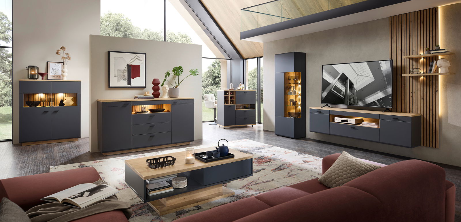 Stylife Hoogkast RENO Modernes Wohnzimmer mit stilvollem Highboard in dunklem Grau und Holzoptik, seitliche Perspektive.