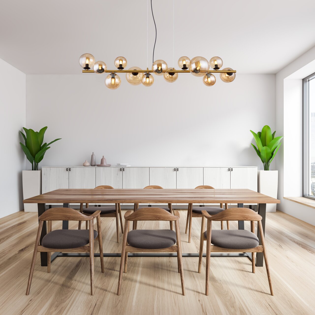 Globo Lighting Hängeleuchte RIHA Moderne Hängeleuchte mit mehreren Glaskugeln, von der Seite betrachtet, über einem Esstisch in einem stilvollen Esszimmer.