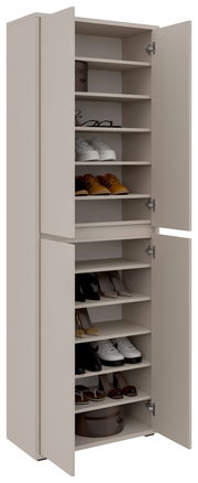 XXL-Schuh- und Mehrzweckschrank mit offenen Türen, gefüllt mit verschiedenen Schuhen und Accessoires, seitliche Perspektive