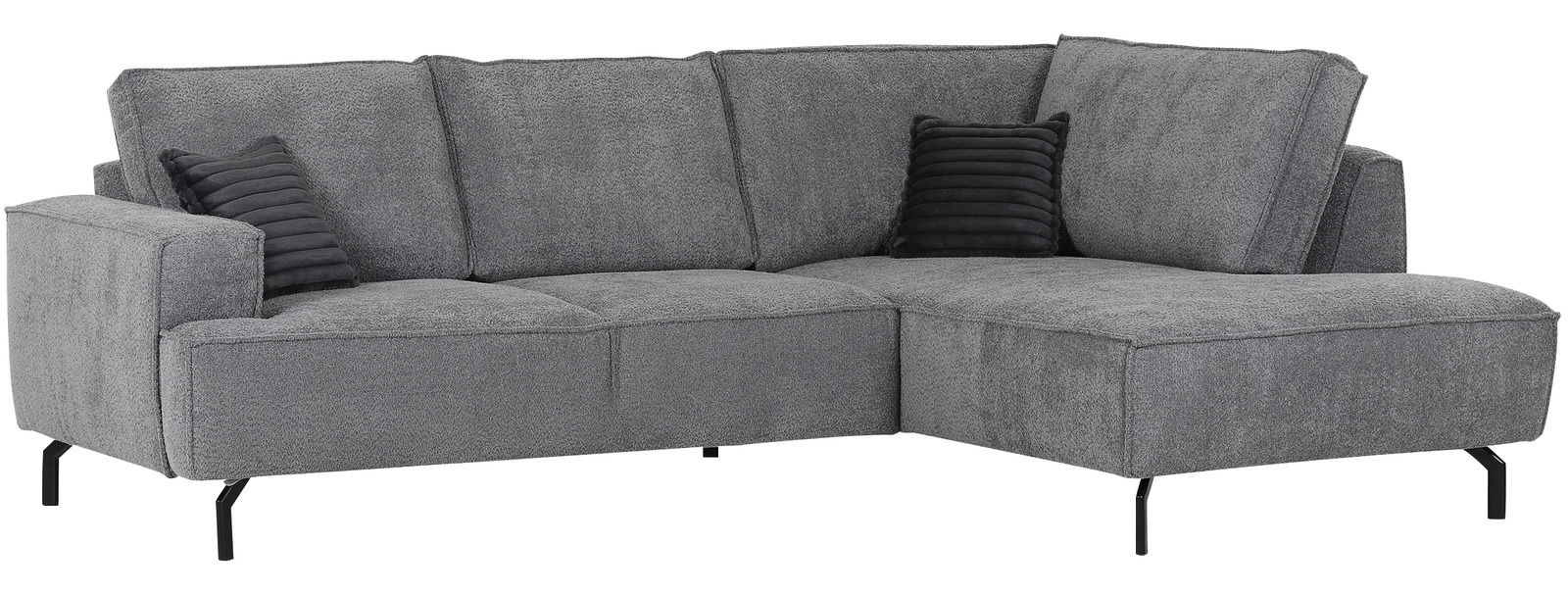 Z2 Hoekbank PICCOLAS Graues Ecksofa mit Ottomane rechts, zwei schwarzen Kissen, Ansicht von vorne.