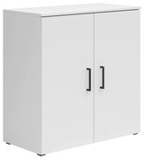 Weiße Kommode mit zwei Türen und schwarzen Griffen, seitliche Perspektive