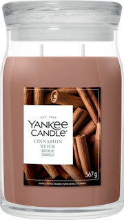 Yankee Candle Cinnamon Stick Duftkerze im großen Glas mit zwei Dochten und 567 g Inhalt, frontal abgebildet