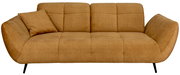 Ockerfarbenes 3-Sitzer-Stoffsofa mit gesteppter Polsterung, abgerundeten Armlehnen, schwarzem Metallfuß und losem Kissen, frontal aus der Vorderansicht freigestellt auf weißem Hintergrund